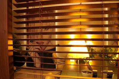 kosmetyka pedicure manicure fryzjer opalanie kolczyki Gorzów